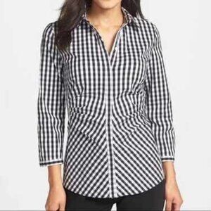 LAFAYETTE 148 SIZE 6 BUTTON UP BLOUSE BLACK WHITE GINGHAM PLAID STRETCH